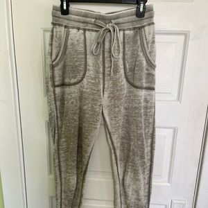 Green Forever 21 Joggers - Size US Small